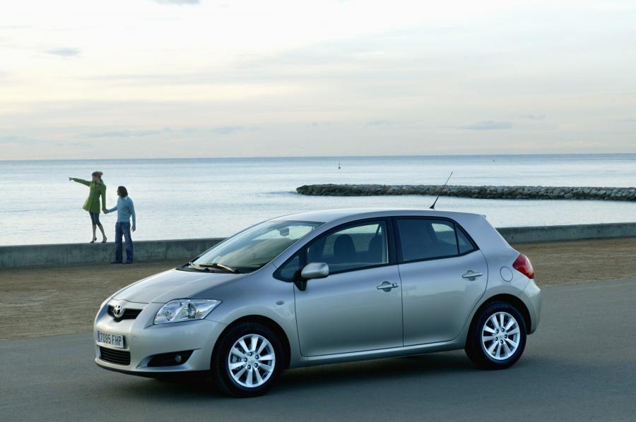  Toyota Auris 2007 года  (фото 35 из 92)